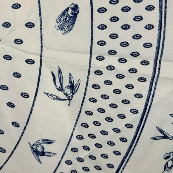 Provence-Style Round Tablecloth 68.5” – Olive Branch Blue & White - Picture 6 of 6